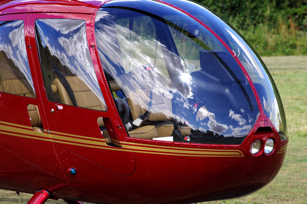 частный вертолет Bell 429